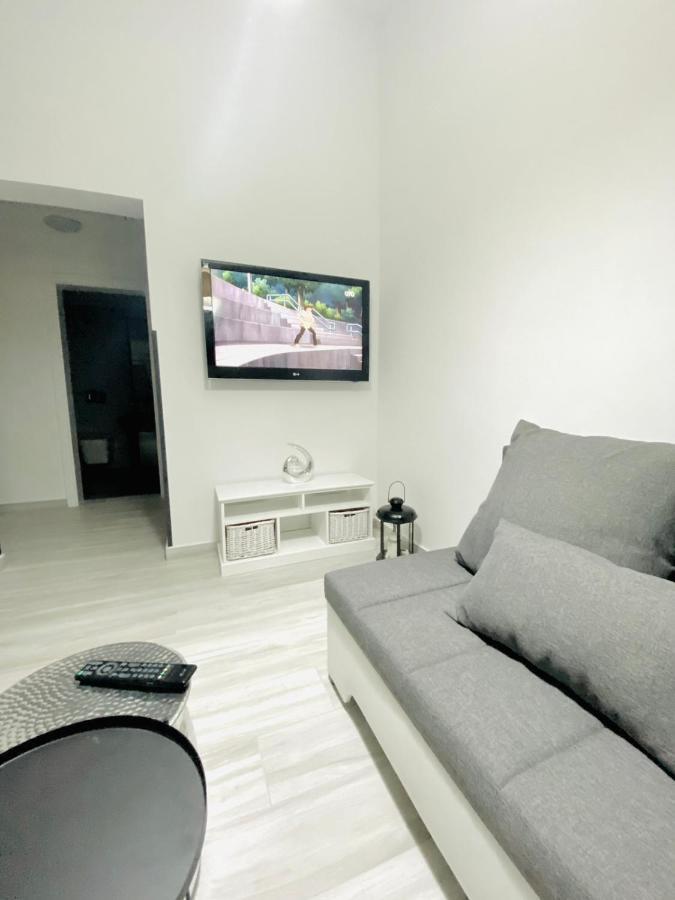 Apartma Mija-Dekani Екстер'єр фото